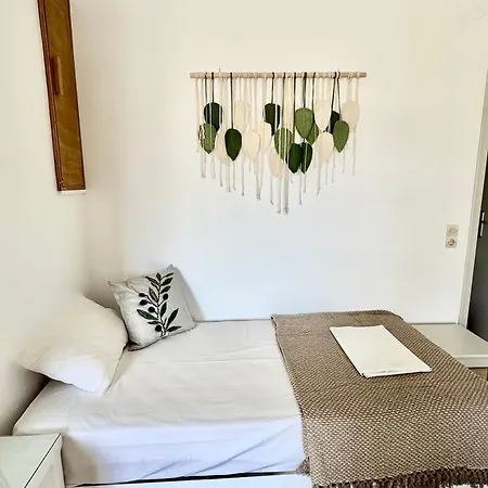 Kirki On The Hill Apartment Krotiri