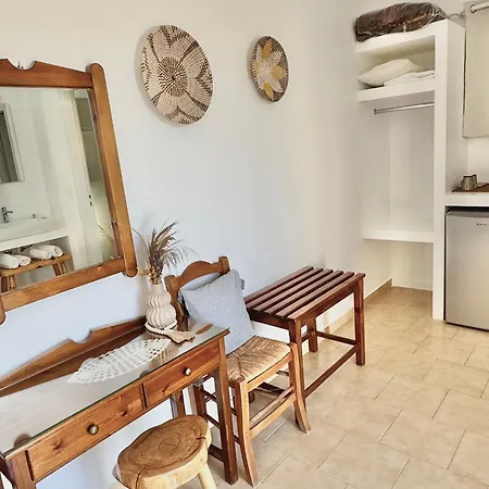 Kirki On The Hill Apartamento Krotiri