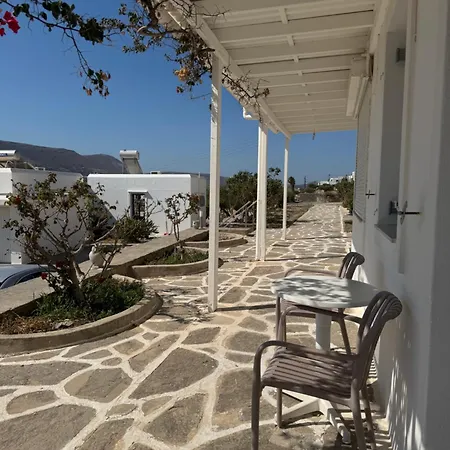 Kirki On The Hill * Krotiri