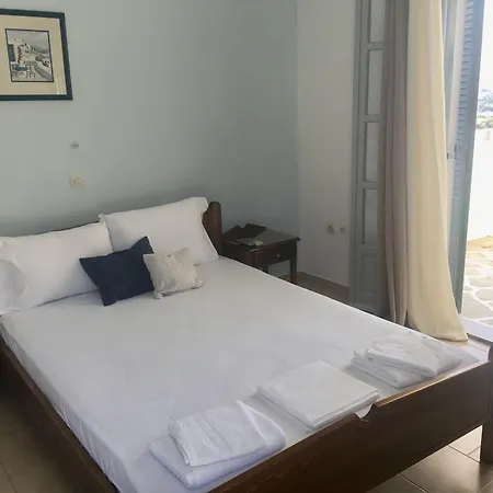 Kirki On The Hill Apartamento Krotiri