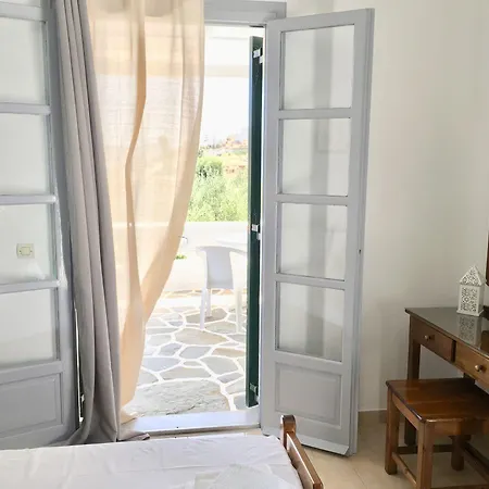 Kirki On The Hill Apartamento Krotiri